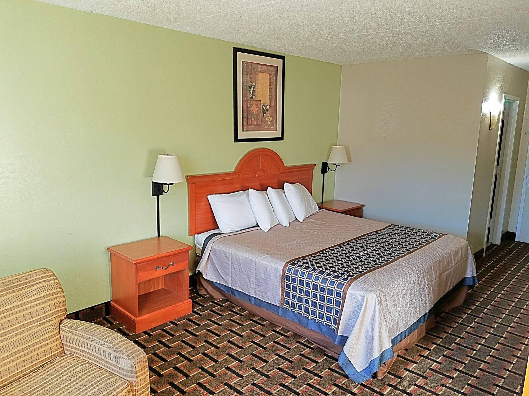 Red Roof Inn Richmond, Va - W Broad St Henrico Zewnętrze zdjęcie