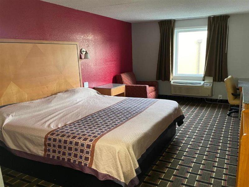 Red Roof Inn Richmond, Va - W Broad St Henrico Zewnętrze zdjęcie
