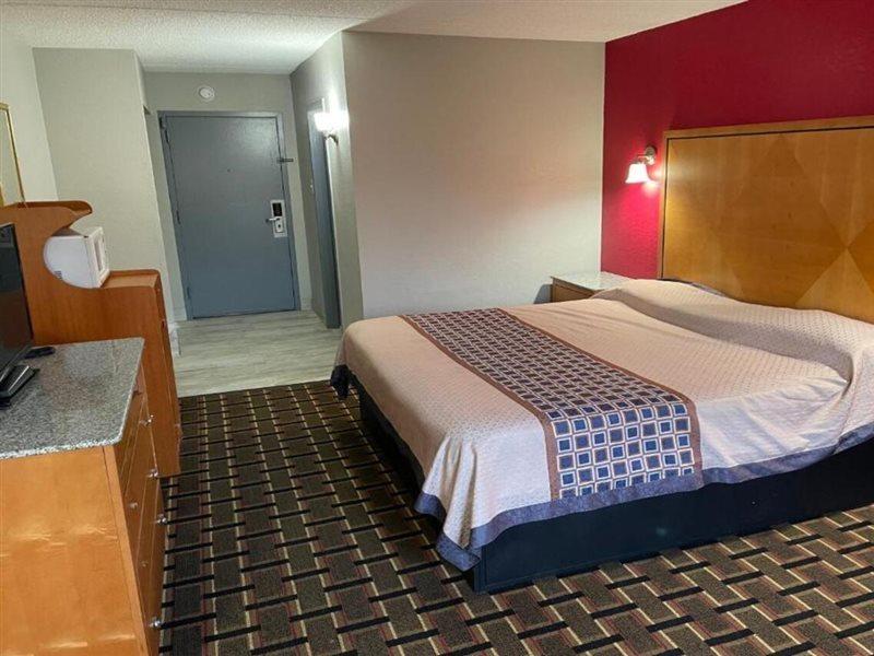 Red Roof Inn Richmond, Va - W Broad St Henrico Zewnętrze zdjęcie
